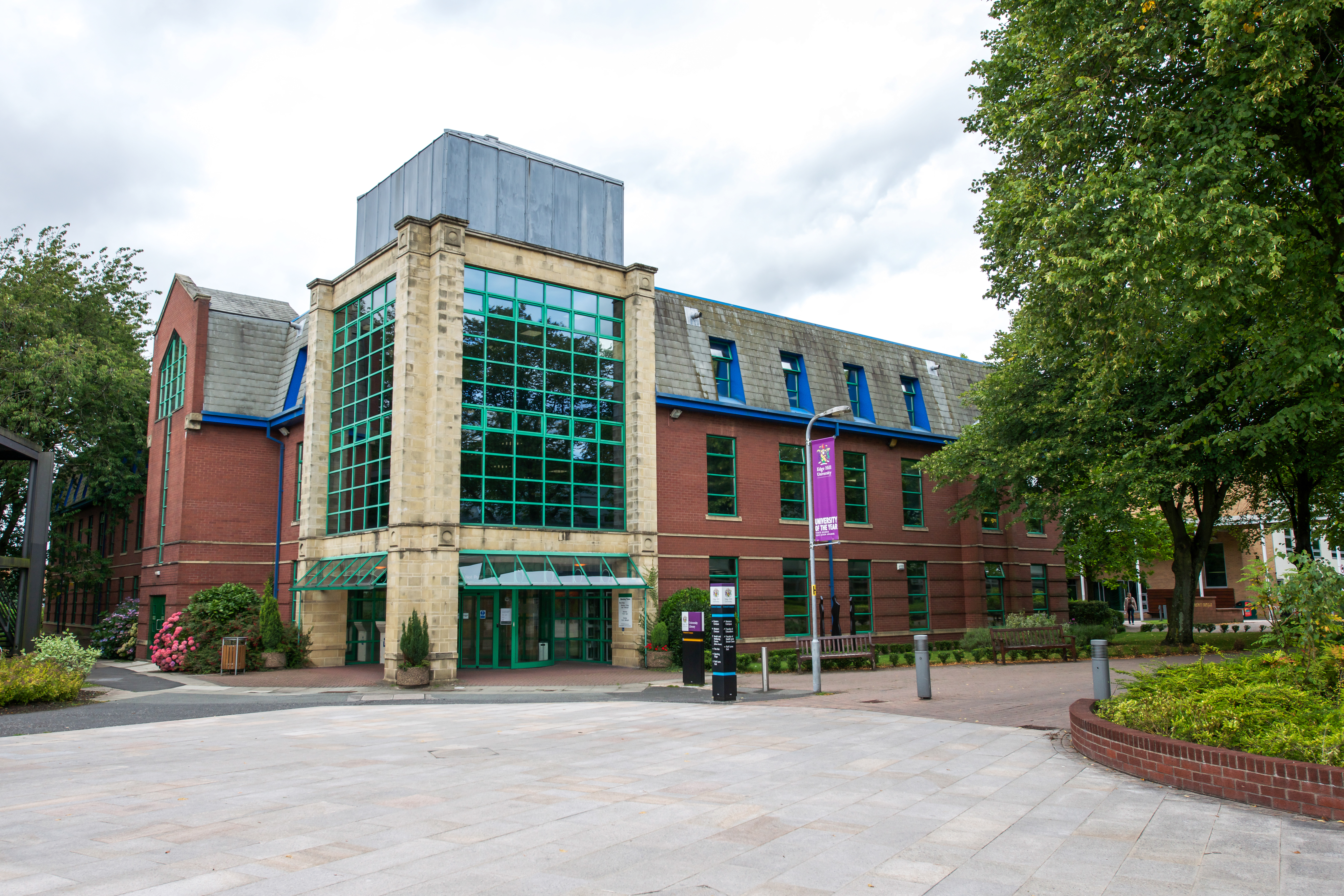 Edge-Hill-University-Campus-Images-John-Johnson-34